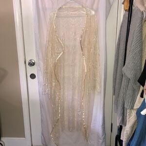 NWT Satin Lace w/ Satin Lining and Frills in a sheer shiny cream color